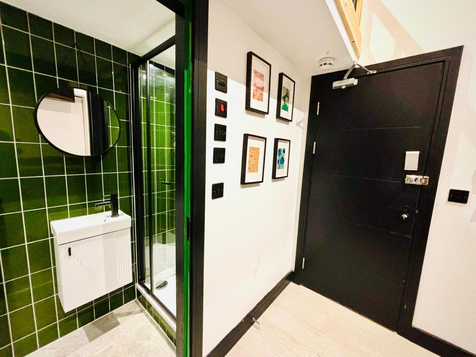 London Luxury Mezzanine Studio Flats Next Hackney Central Luaran gambar